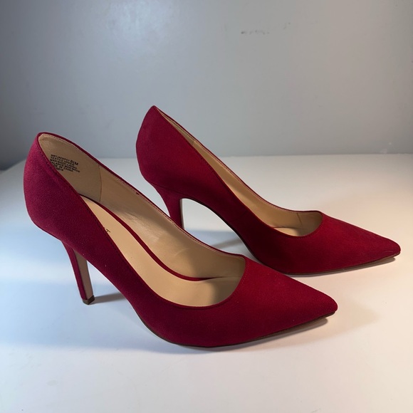 Nine West Shoes - Nine West Women Red Suede Pointed Toe Pump Heels Size 8 1/2M, 3 3/4 in. heel New